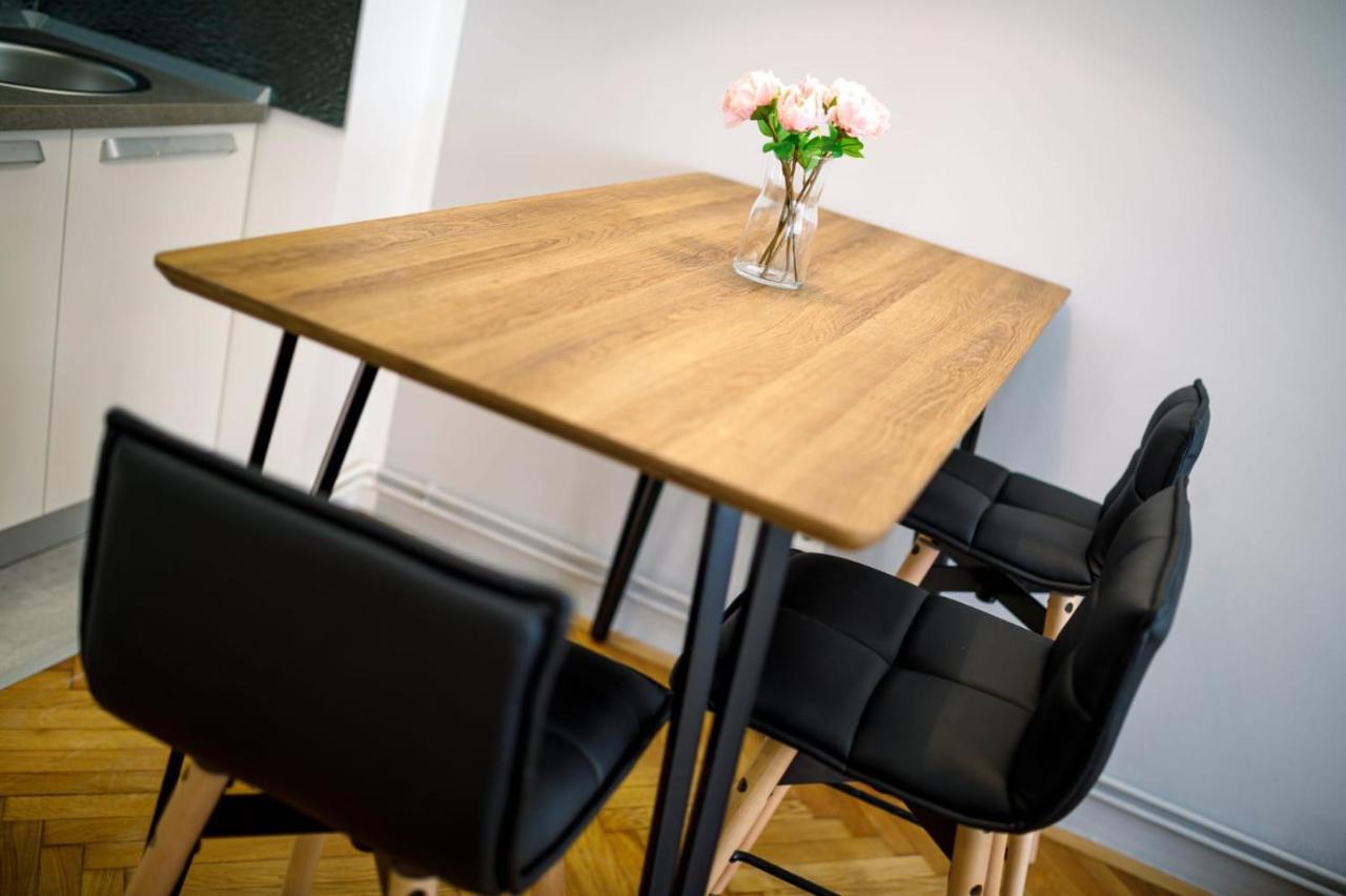 Studio Apartman Leon, Gajeva 7 Zagreb Exteriör bild